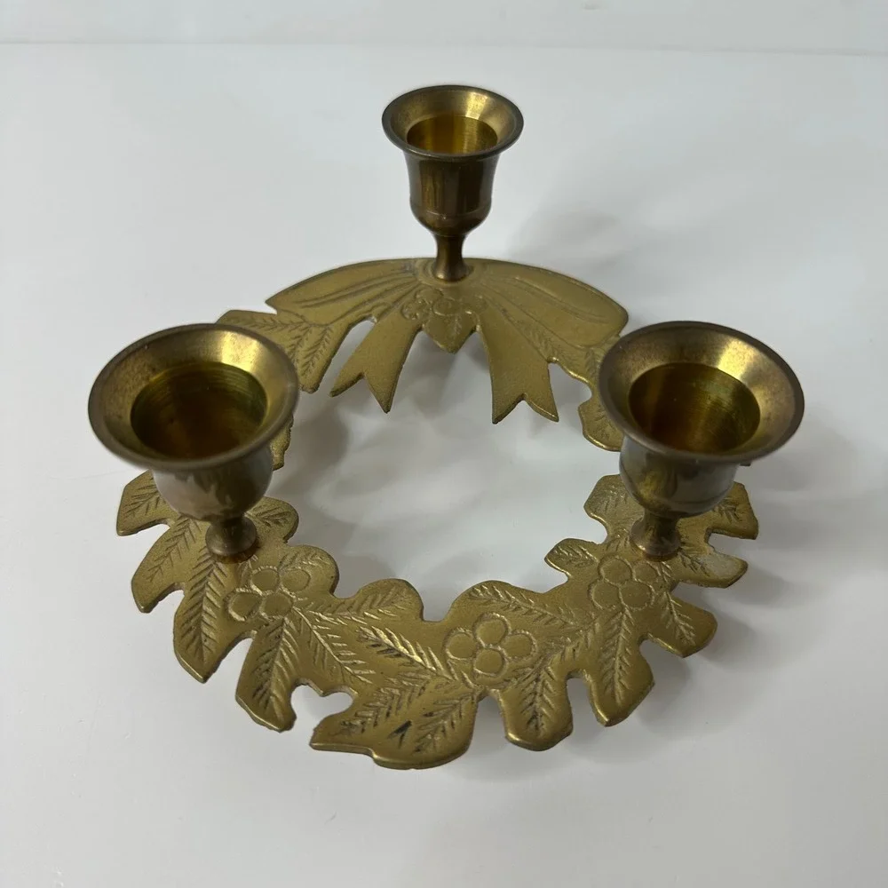 Vintage Brass Christmas Wreath Candelabra 3 Cup Candle Holder Holly‎ Leaf Bow